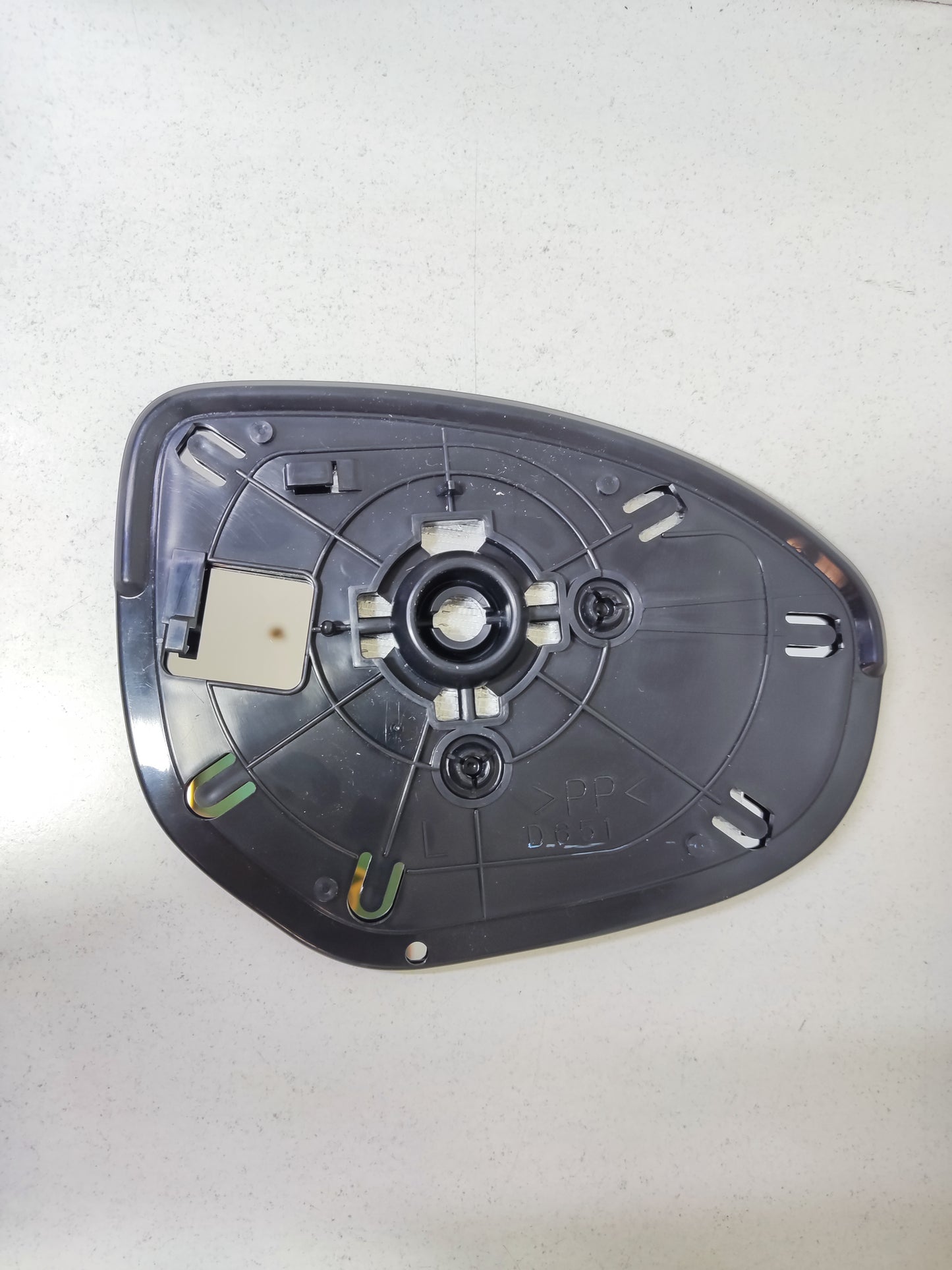 Espejo / Luneta LH mazda 2 y 3.