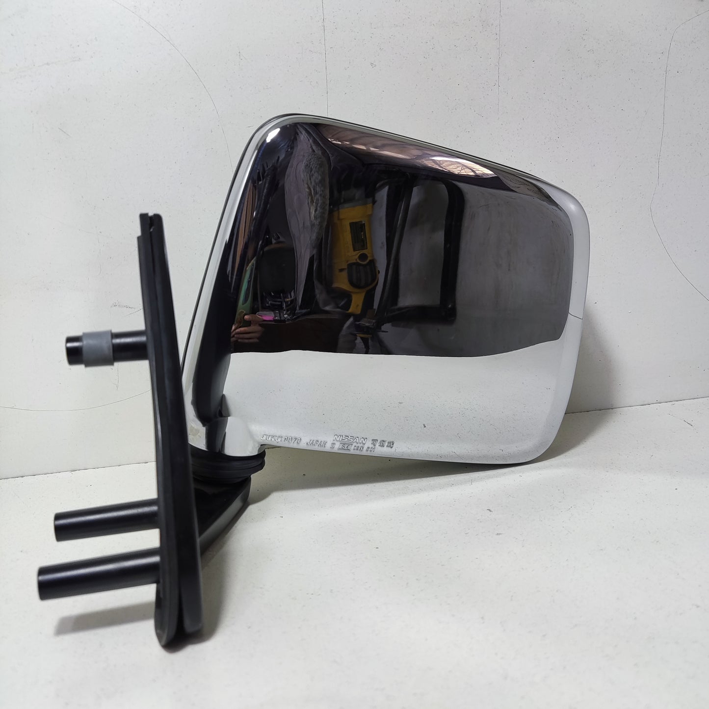 Espejo retrovisor LH Nissan Terrano